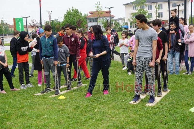 AKYAZI SGMDE DAVRANIŞSAL BAĞIMLILIKLARla MüCADELE ETKiNLiKLERi YAPILDI