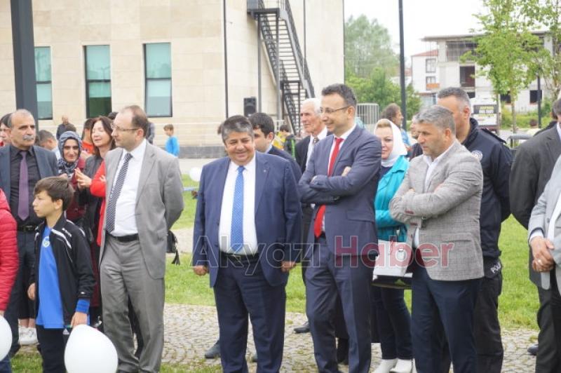 AKYAZI SGMDE DAVRANIŞSAL BAĞIMLILIKLARla MüCADELE ETKiNLiKLERi YAPILDI