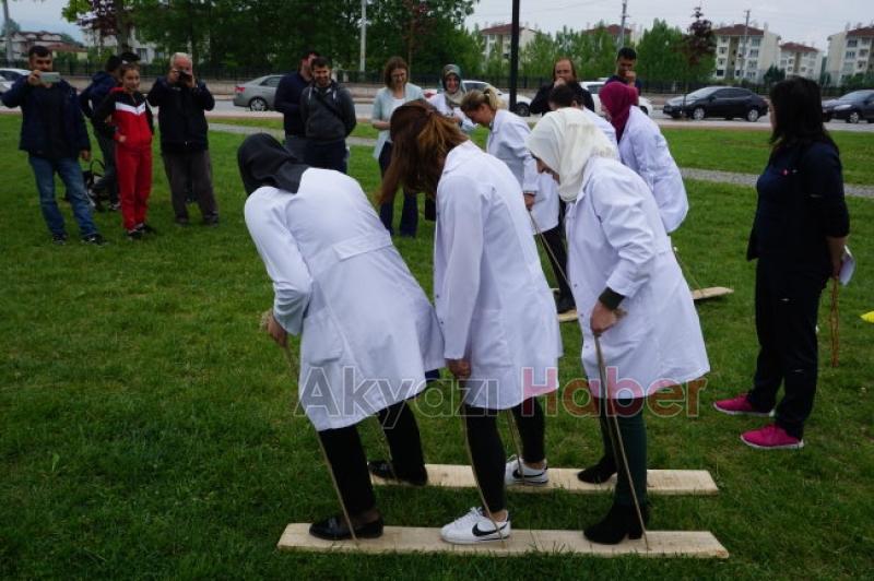 AKYAZI SGMDE DAVRANIŞSAL BAĞIMLILIKLARla MüCADELE ETKiNLiKLERi YAPILDI