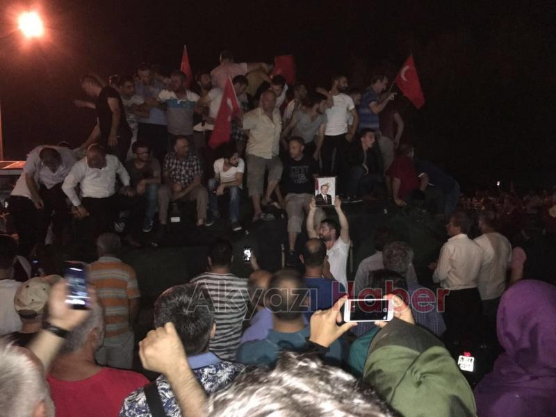 Akyazı Sofuoğlu Parkına Akın Etti