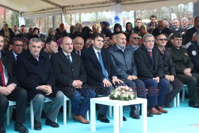 Akyazı Sosyal Gelişim Merkezi Törenle Açıldı