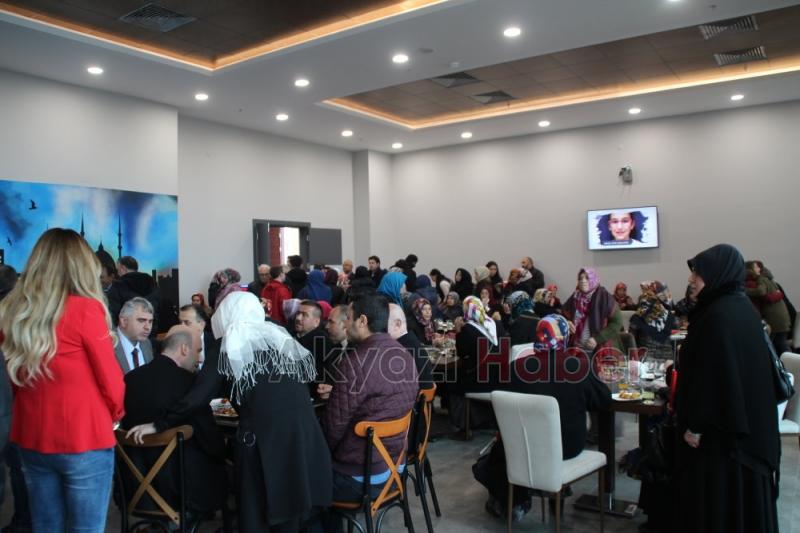 Akyazı Sosyal Gelişim Merkezi Törenle Açıldı