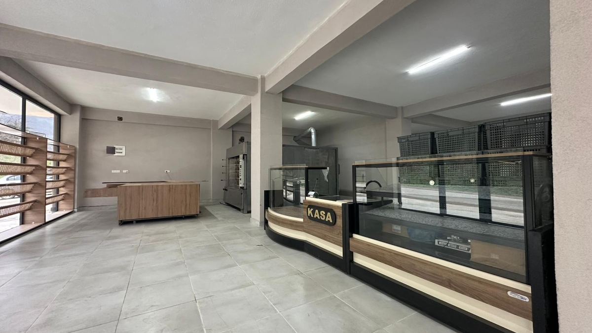 Akyazı Taşburun Yolu’nda Yeni Fırın: Zigana Unlu Mamülleri Hizmete Başladı