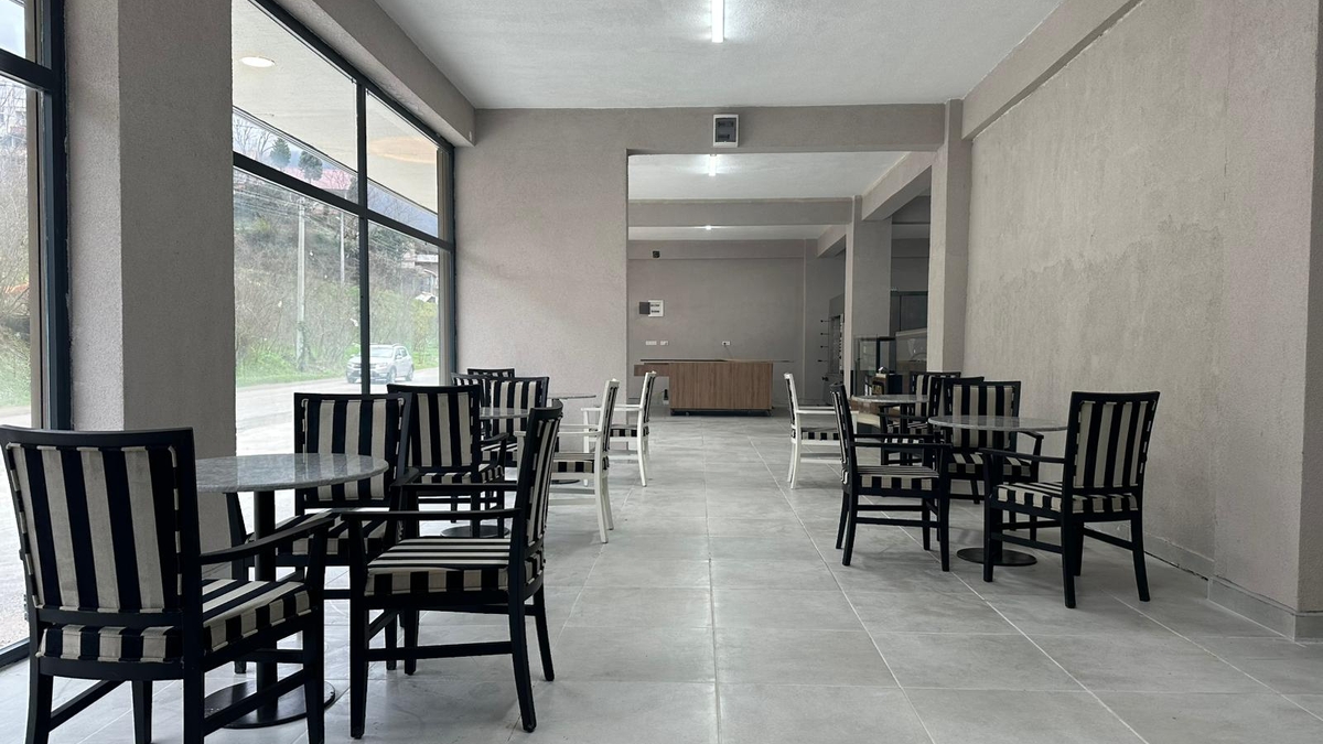 Akyazı Taşburun Yolu’nda Yeni Fırın: Zigana Unlu Mamülleri Hizmete Başladı