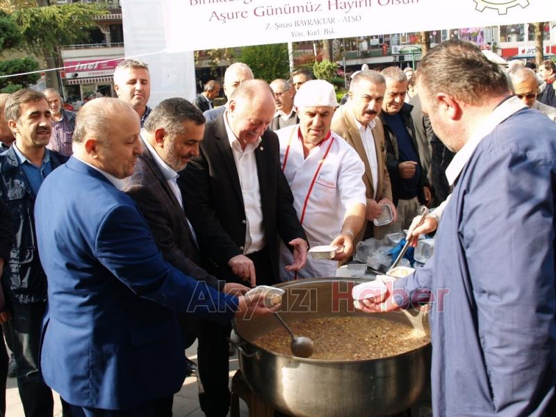 AKYAZI TİCARET VE SANAYİ ODASI AŞURE ETKİNLiĞİNE BÜYÜK İLGİ