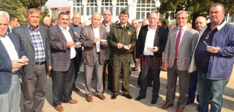 AKYAZI TİCARET VE SANAYİ ODASI AŞURE ETKİNLiĞİNE BÜYÜK İLGİ