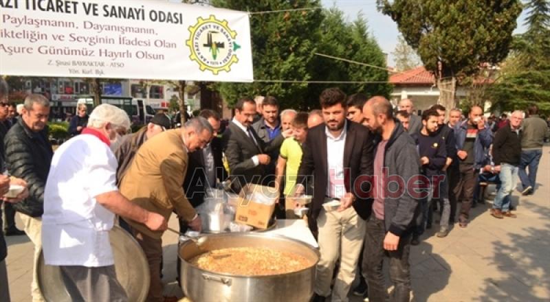 AKYAZI TİCARET VE SANAYİ ODASI AŞURE ETKİNLiĞİNE BÜYÜK İLGİ