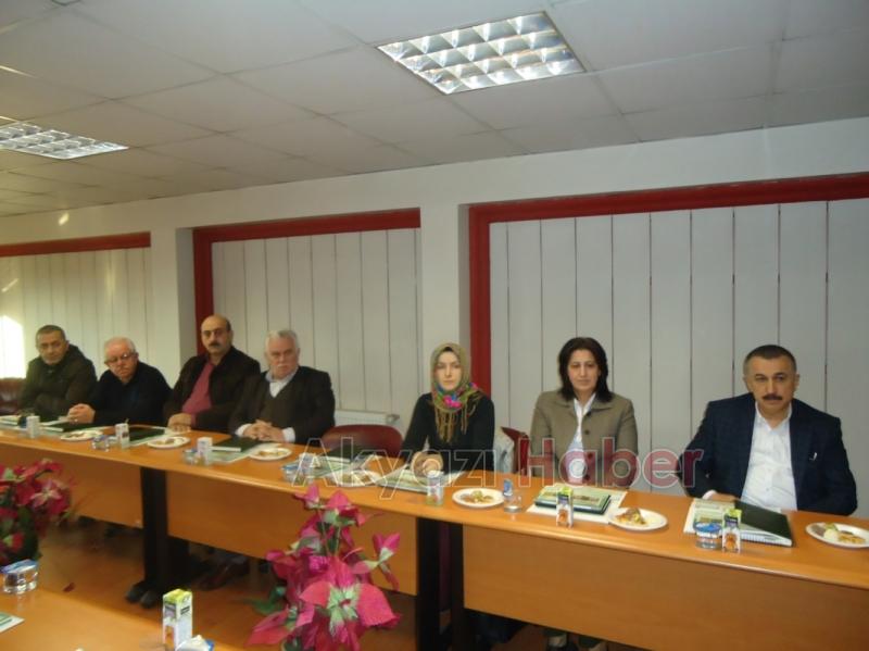 AKYAZI TİCARET VE SANAYİ ODASI MECLİSİ YILIN İLK TOPLANTISINI YAPTI
