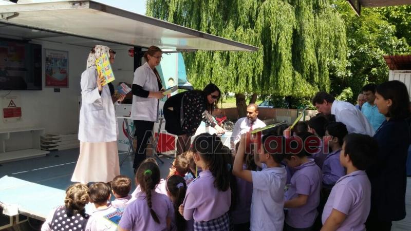 AKYAZI TOPLUM SAĞLIĞI MERKEZİNDEN DÜNYA SÜT GÜNÜ ETKİNLİĞİ