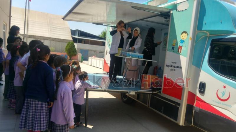 AKYAZI TOPLUM SAĞLIĞI MERKEZİNDEN DÜNYA SÜT GÜNÜ ETKİNLİĞİ