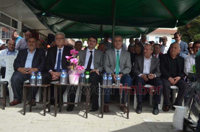 Akyazı Trabzonlular Derneğinden Mıhlama ve Horon Festivali