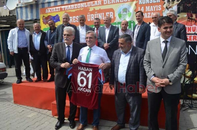 Akyazı Trabzonlular Derneğinden Mıhlama ve Horon Festivali