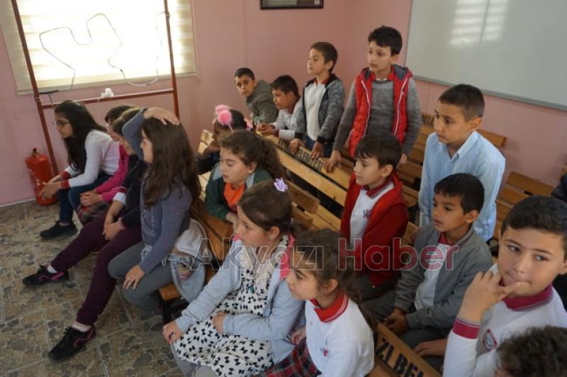 Akyazı Trafik Parkta Çocuklara trafik eğitimi verildi