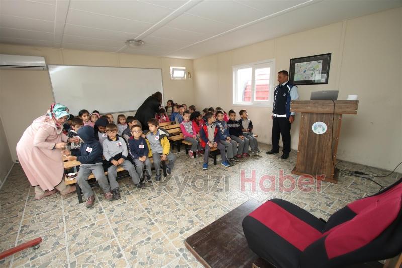 AKYAZI TRAFİK ve İLKYARDIM HAFTASI KUTLANDI