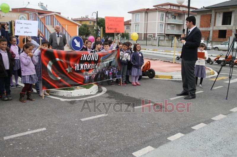 AKYAZI TRAFİK ve İLKYARDIM HAFTASI KUTLANDI