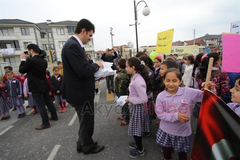 AKYAZI TRAFİK ve İLKYARDIM HAFTASI KUTLANDI