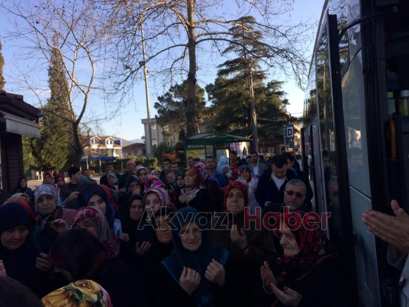 Akyazı Umre Kafilesi Dualarla Kutsal Topraklara uğurlandı  