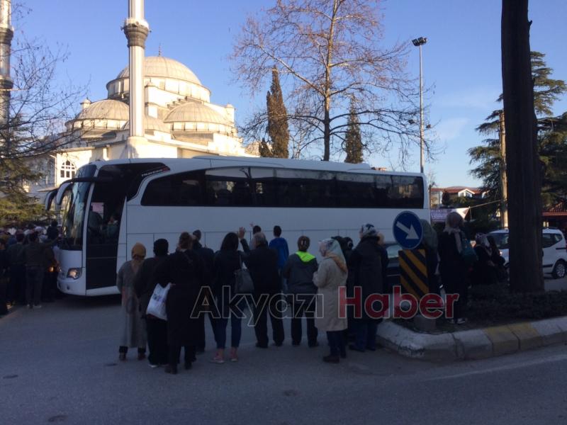Akyazı Umre Kafilesi Dualarla Kutsal Topraklara uğurlandı  