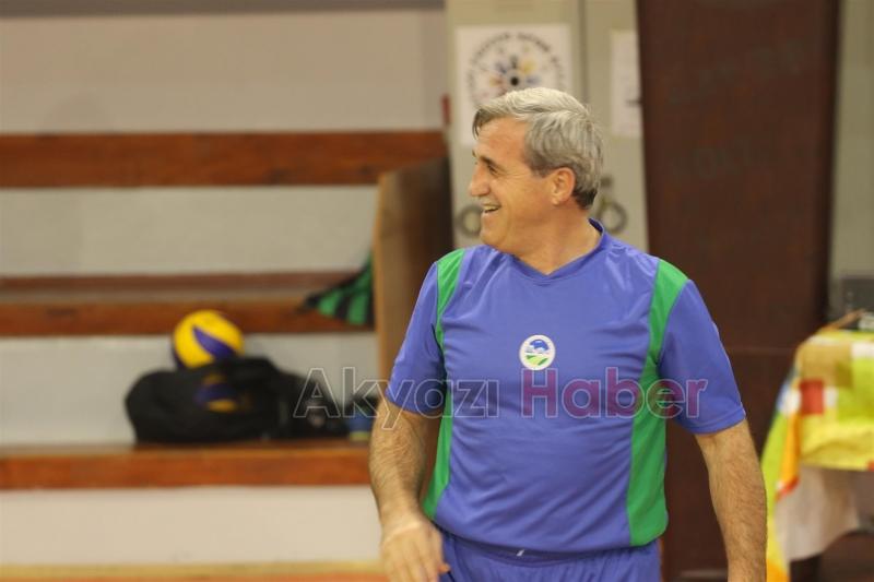 Akyazı Voleybol Turnuvası Maçları Başladı