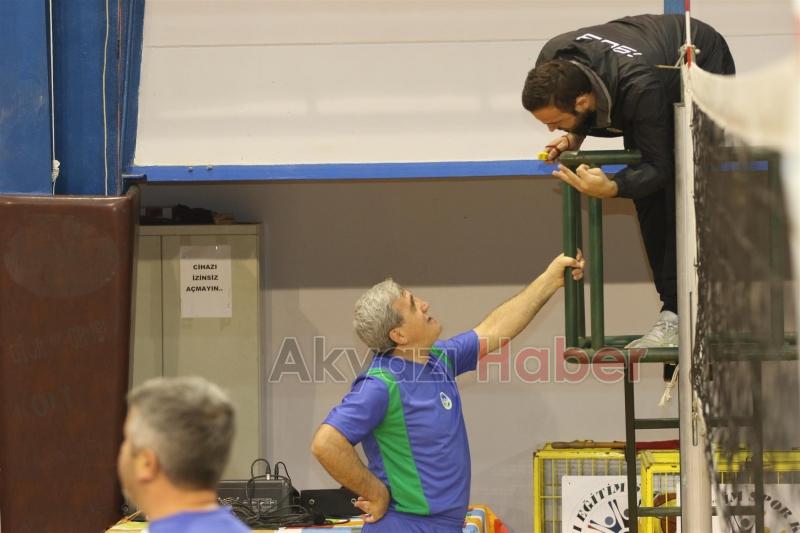 Akyazı Voleybol Turnuvası Maçları Başladı