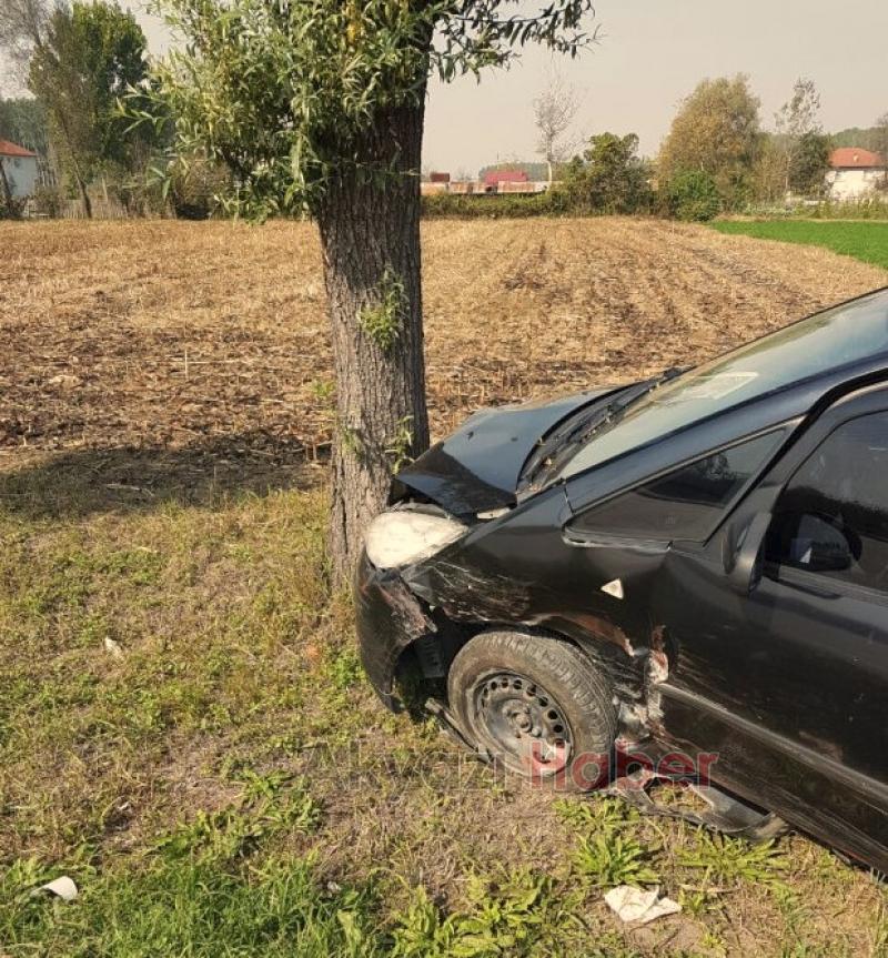 Akyazı Yağcılar Yolunda Trafik Kazası