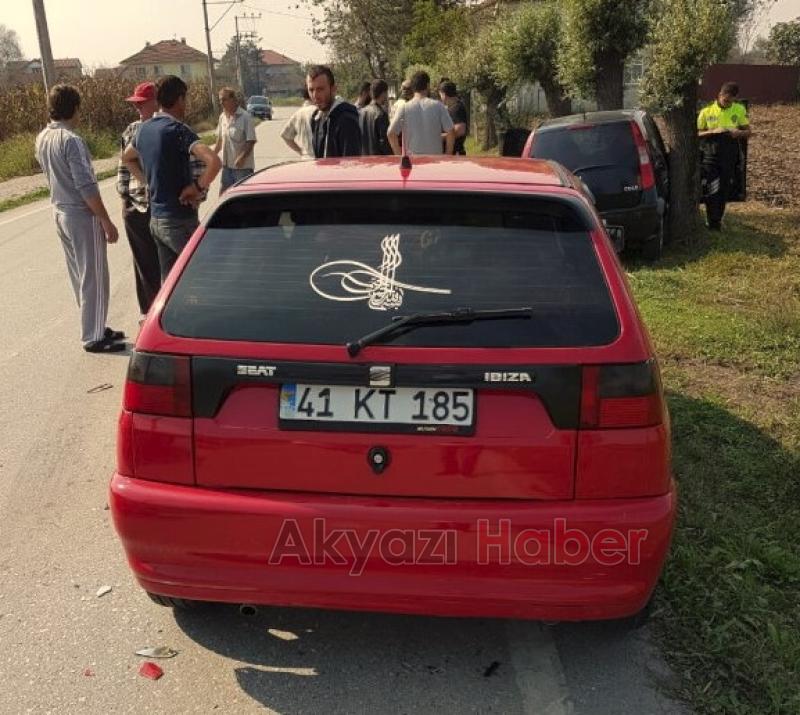 Akyazı Yağcılar Yolunda Trafik Kazası