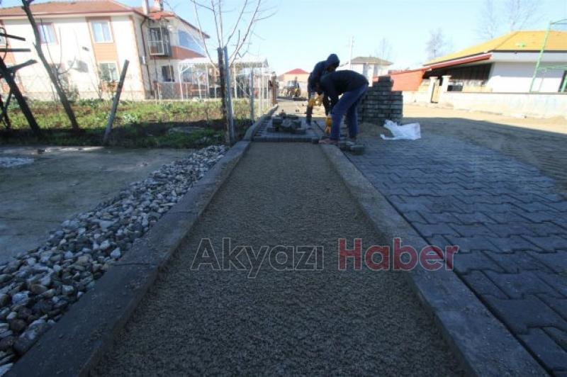 AKYAZI YENİ MAHALLE DE ÇALIŞMALAR HIZLANDI