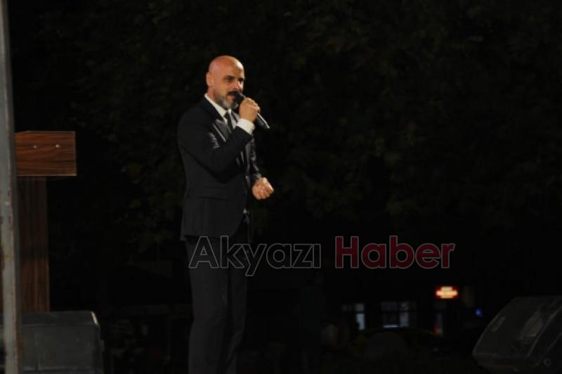 AKYAZI YİNE MEYDANLAYDI 15 TEMMUZ ŞEHİTLERİNİ UNUTMADILAR