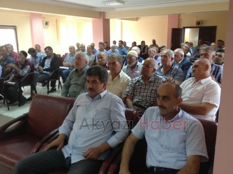 Akyazı Ziraat Odası Çiftçilerle Toplandı Fındık Üreticileri Tepkili