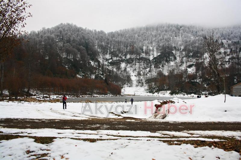 Akyazı Zirvesine Yürüyor