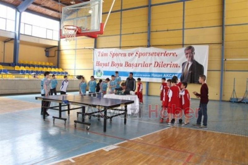 Akyazı Belediyesi Spor Şenlikleri Başladı