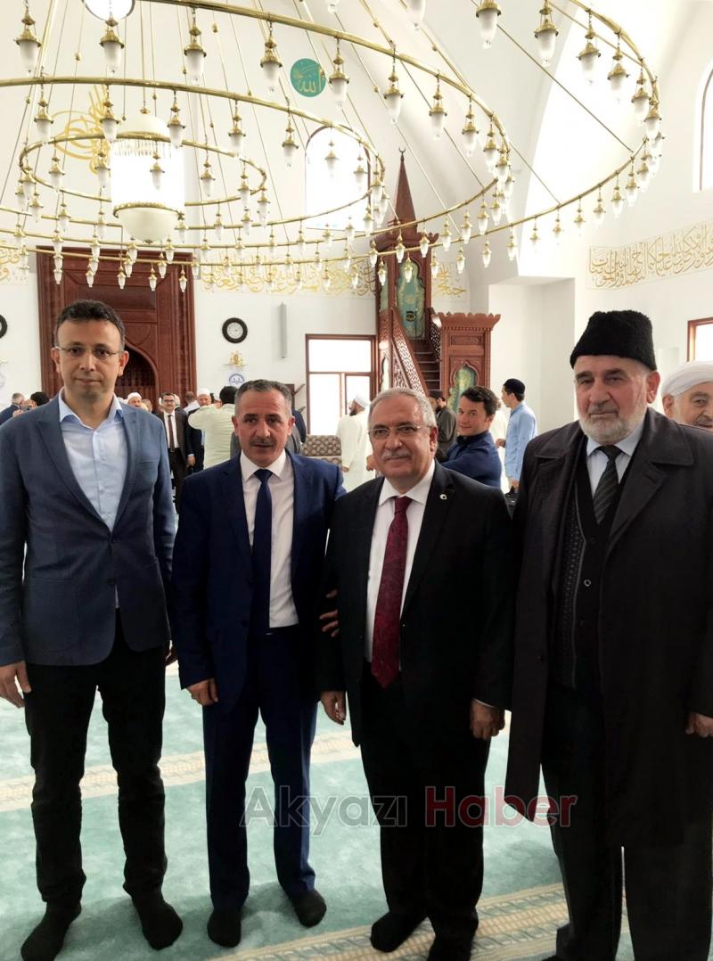 Akyazıda 20 Kurra Hafız İçin İcazet Merasimi Düzenlendi