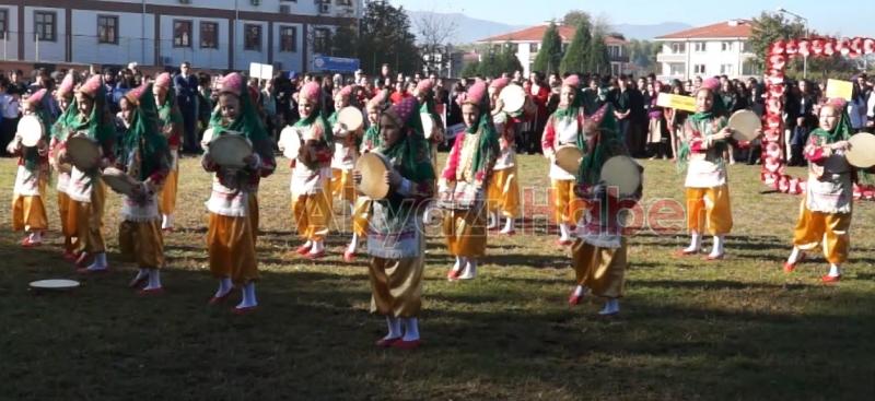 Akyazıda 29 Ekim Coşkusu 
