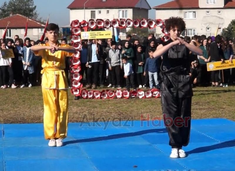 Akyazıda 29 Ekim Coşkusu 