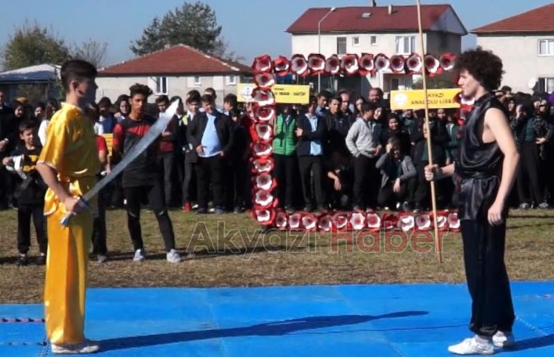 Akyazıda 29 Ekim Coşkusu 