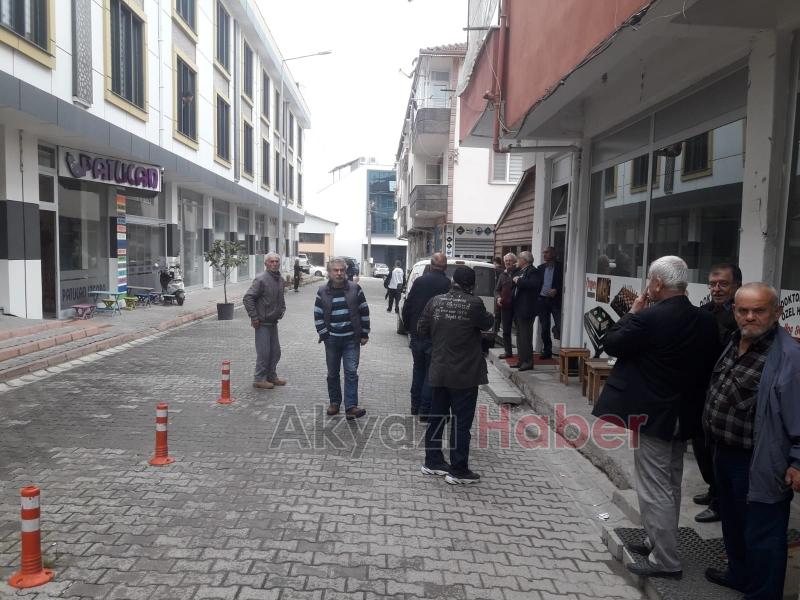 Akyazı beşik gibi sallandı