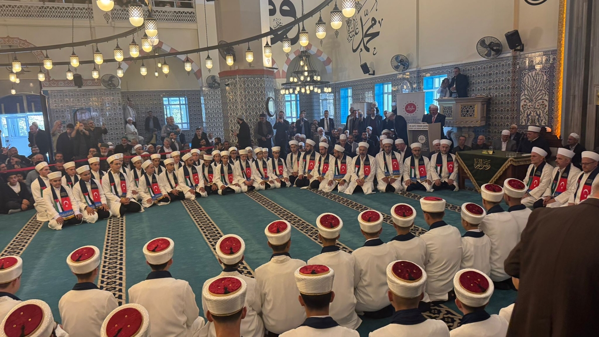 Akyazı’da 46 Hafız için icazet merasimi düzenleniyor