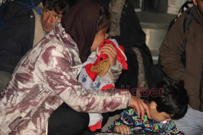 Akyazı’da 67 Mülteci 8 Çocuk Yakalandı