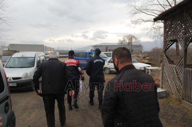 Akyazıda 8 Aracın Aküsü Çalındı