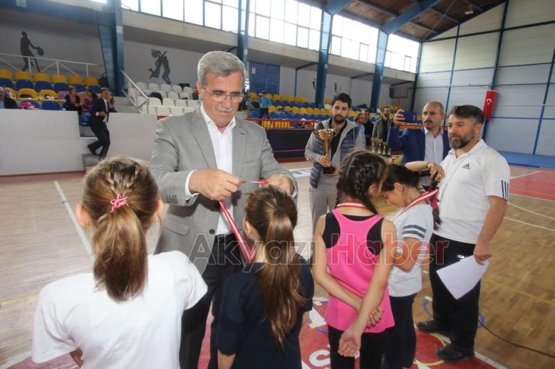 Akyazı’da Atletizm Şenliği