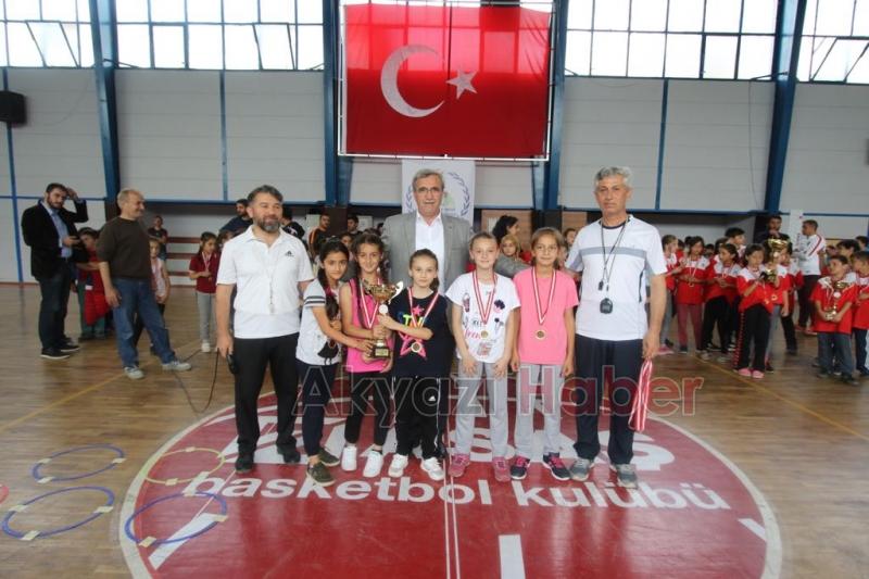 Akyazı’da Atletizm Şenliği
