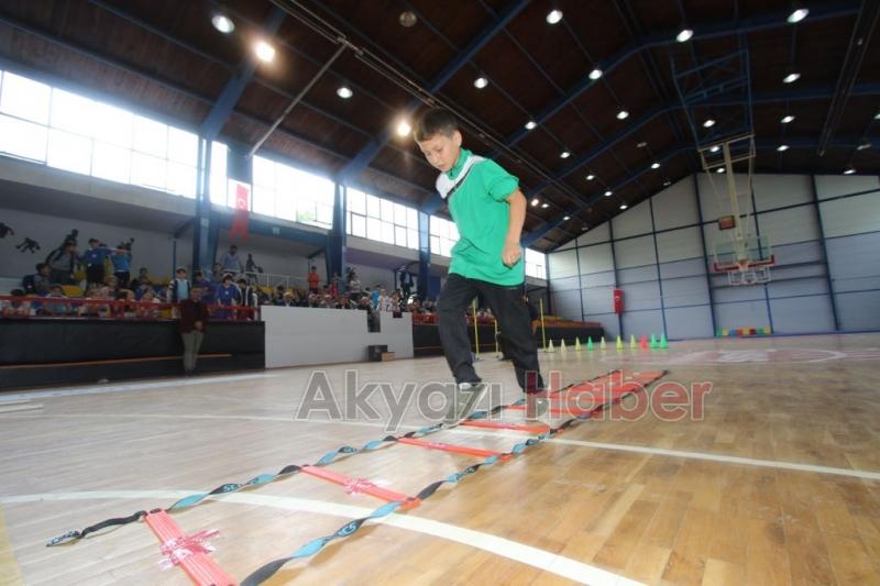 Akyazı’da Atletizm Şenliği