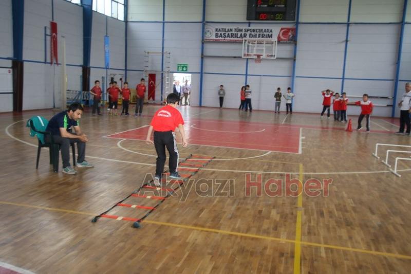Akyazı’da Atletizm Şenliği