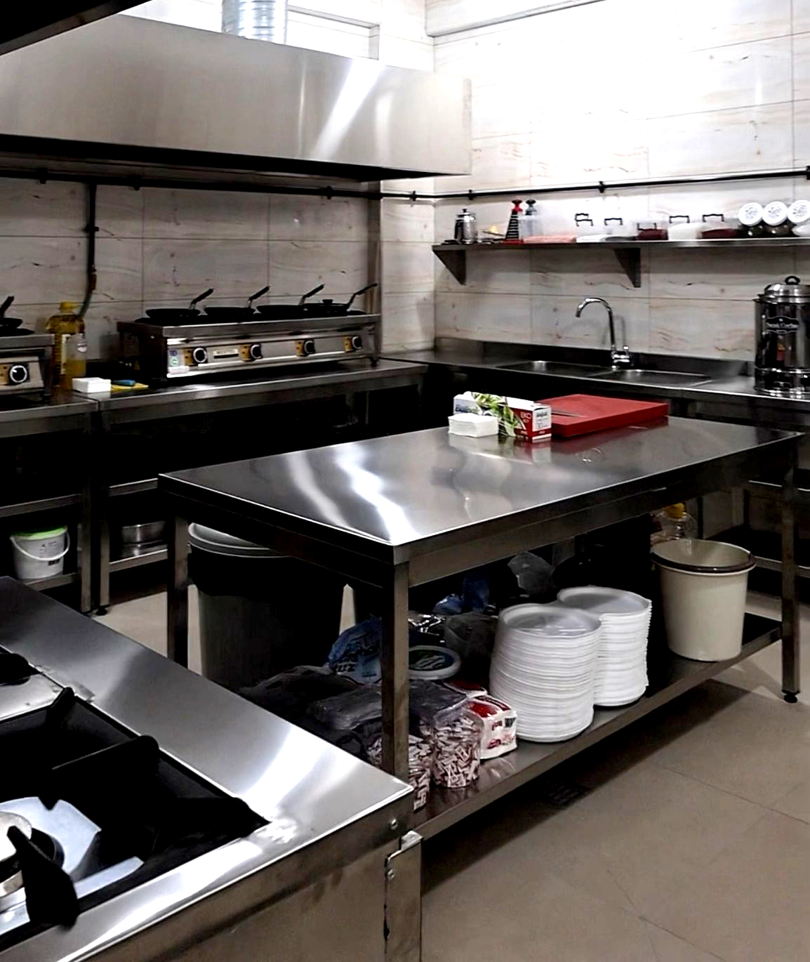 Akyazı’da balığın yeni lezzet noktası İnci Balık! Denizden sofrana, yepyeni lezzet!