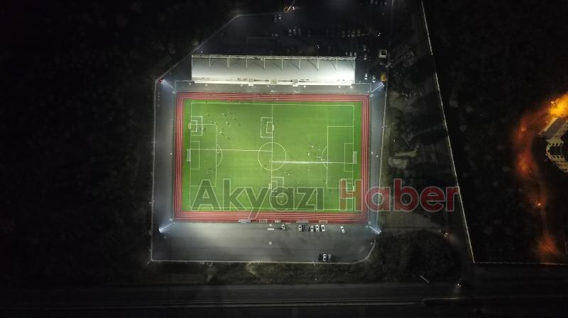 Akyazıda Cumhuriyet Kupası Futbol Turnuvası Başladı