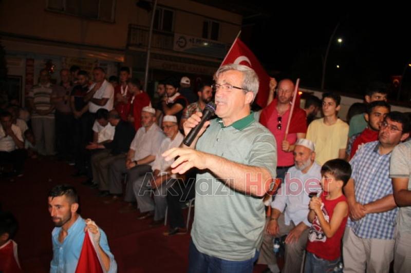 Akyazıda Demokrasiye Saygı Nöbetinde 3. Gün 