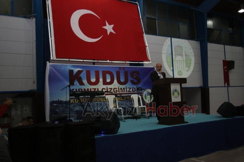 AKYAZIDA DUALARLA KUDÜS GECESİ