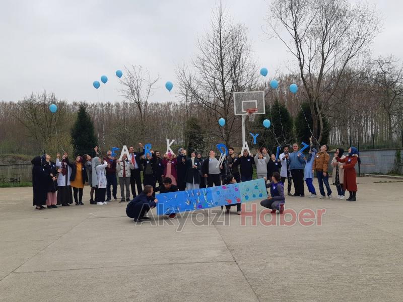 Akyazıda Dünya Otizm Farkındalık Günü kutlandı