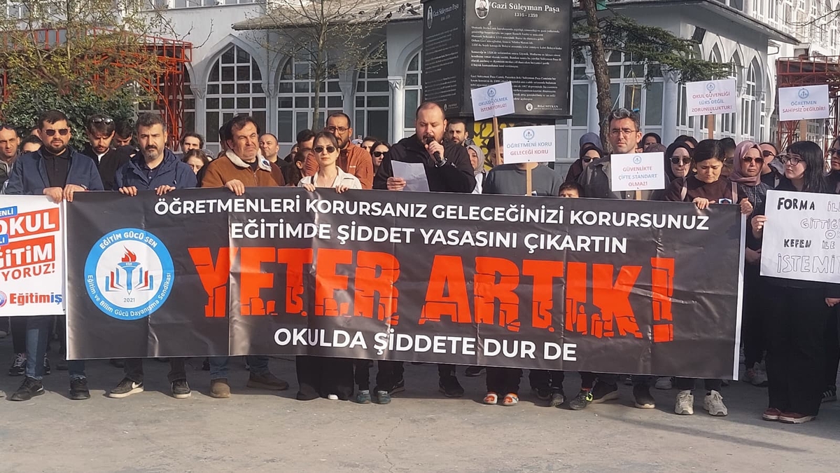Akyazı’da Eğitimde Şiddete Tepki: Sendikalardan Ortak Basın Açıklaması