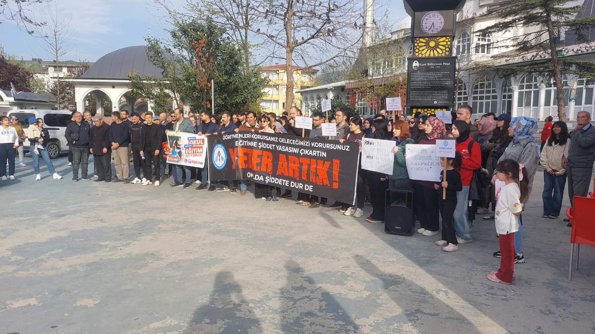 Akyazı’da Eğitimde Şiddete Tepki: Sendikalardan Ortak Basın Açıklaması